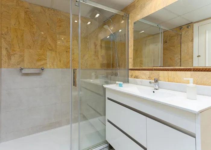 2f Mtr - Temporary Rent 3bedrooms Old Town Marbella
