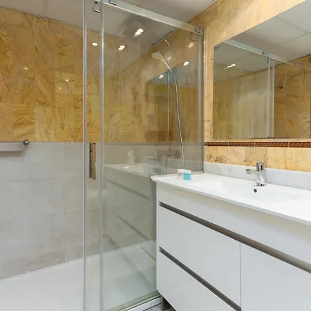 2F Mtr - Marbella Temporary Rent 3Bedrooms Old Town Marbella