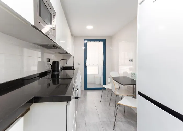 2f Mtr - Temporary Rent 3bedrooms Old Town Apartamento