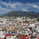 2f Mtr - Temporary Rent 3bedrooms Old Town