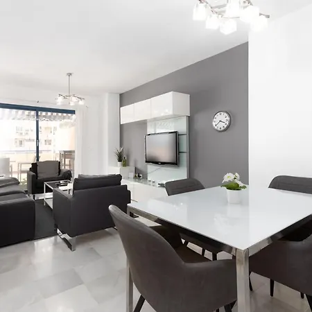 2F Mtr - Marbella Temporary Rent 3Bedrooms Old Town Marbella