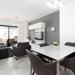2f Mtr - Temporary Rent 3bedrooms Old Town ماربيا